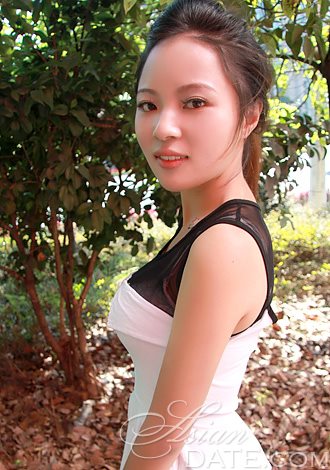 Gorgeous profiles pictures: pretty Thai member dingzhu from New York