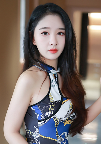 Most gorgeous profiles: caring Asian member Si yi from Chengdu