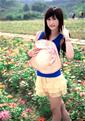 Gorgeous single women: pretty Thai wife Mengmeng