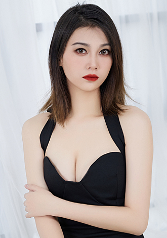 Gorgeous profiles only: Asian  dating partner Qin from Beijing